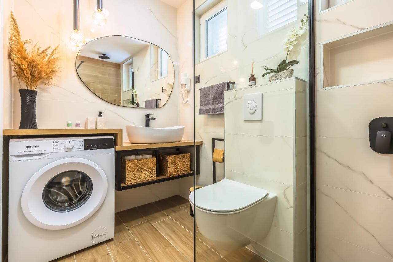 Apartmani Nikola Baska Voda Luaran gambar