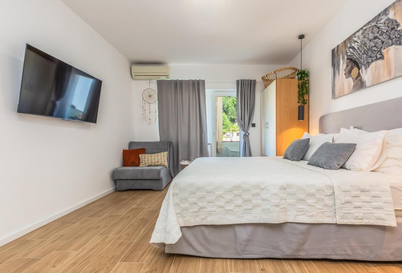 Apartmani Nikola Baska Voda Luaran gambar