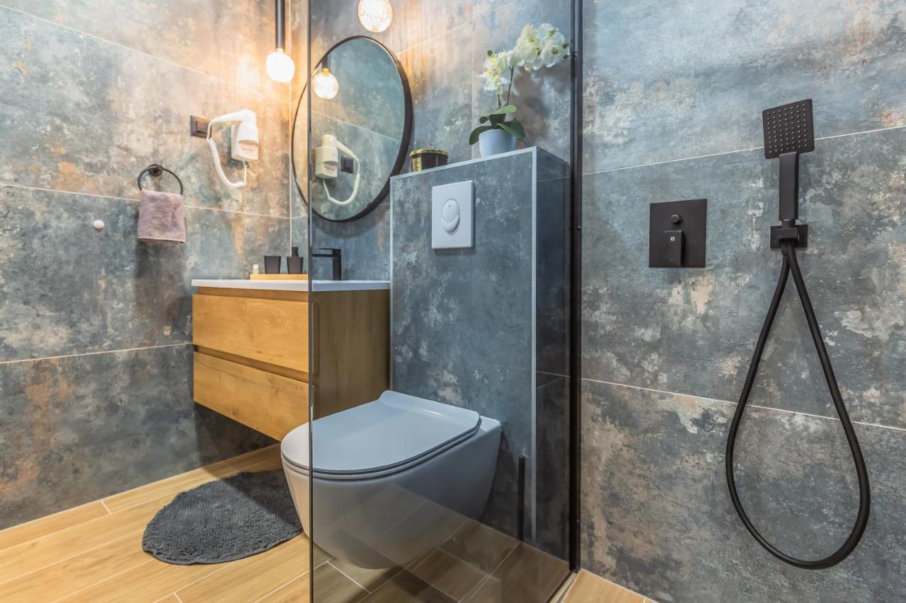 Apartmani Nikola Baska Voda Luaran gambar
